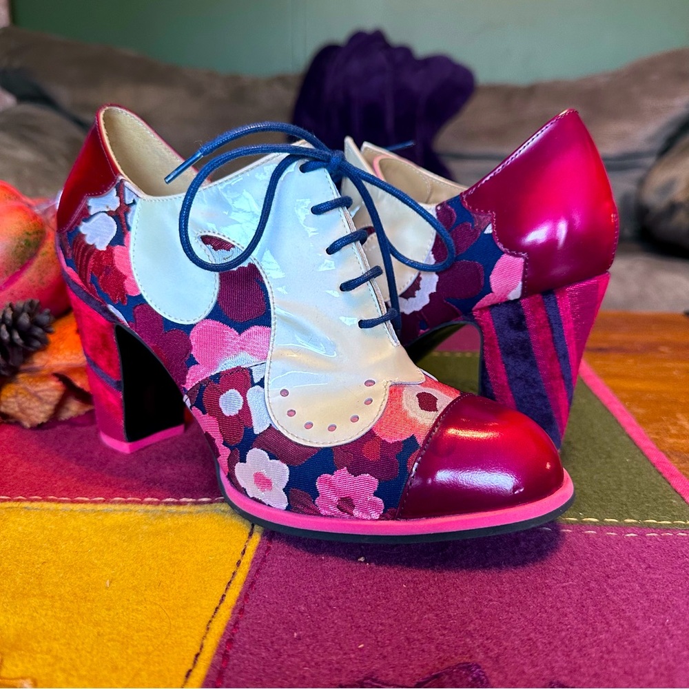 Fluvog Attic Bahiana Lace-Up Heel in Red Floral